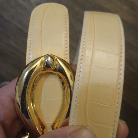 Vintage Escada Gold Buckle Exotic Belt. Made in Italy - Picture 16 of 16